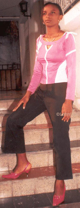 Date this cute Any Country girl Debora from  A9763