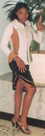 Date this voluptuous Togo girl Joelle from  A9912