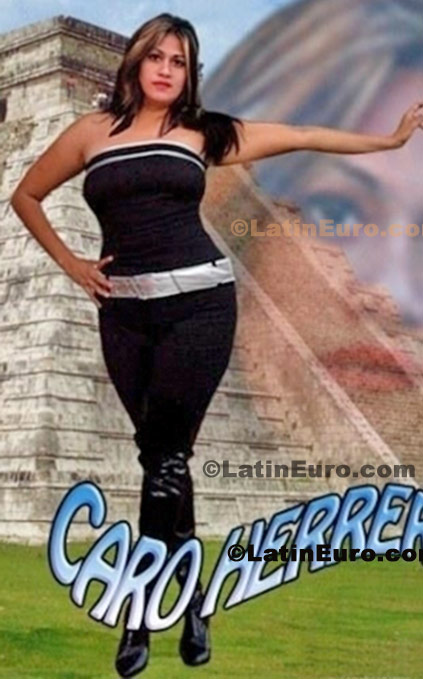 Date this charming Mexico girl Gabriela from Cancun N-1088