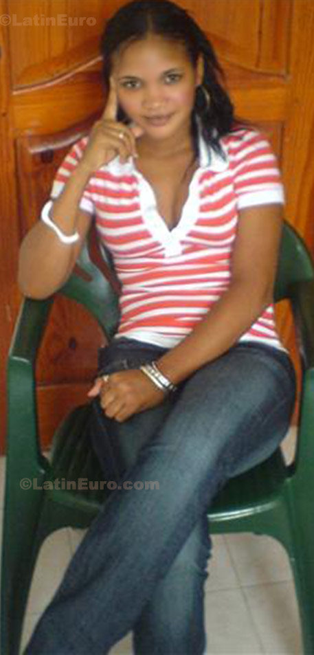 Date this cute Any Country girl Marlenis from Santiago N-1374