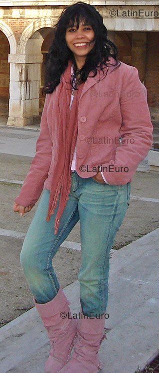 Date this stunning Spain girl Zeny from  N-153