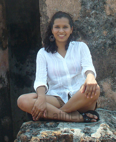 Date this happy Any Country girl Sofia from  N-342