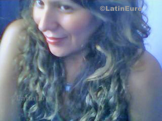 Date this georgeous Peru girl Blanca from Lima N-446
