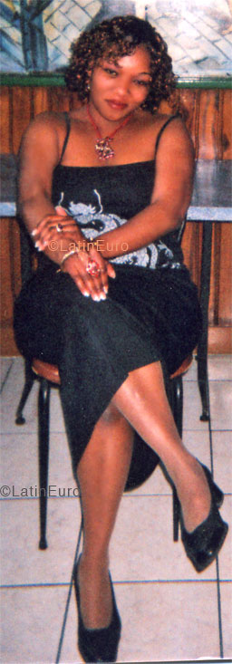 Date this gorgeous France girl Sylvie from  N1015