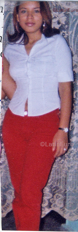 Date this charming Honduras girl Fanny from San Pedro Sula N1041