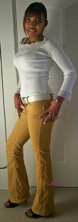 Date this charming Any Country girl Niurka from  N1265