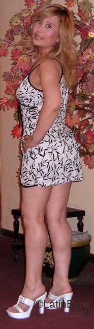 Date this hot Peru girl Maria from Lima N1323