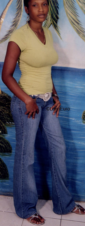 Date this lovely Jamaica girl Betricia from Kingston N1396