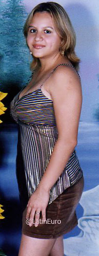 Date this charming Honduras girl Tania from  N1644