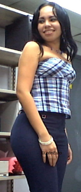 Date this passionate Honduras girl Jennina from San Pedro Sula N1702