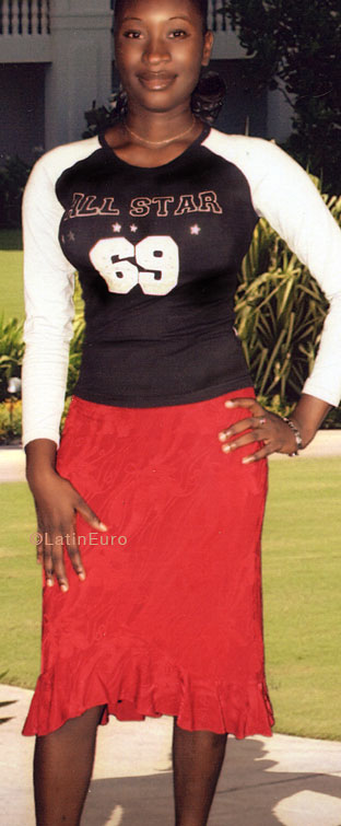 Date this attractive Jamaica girl Neisha from  N2202