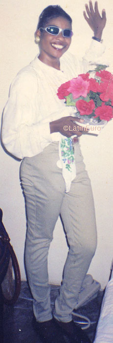 Date this voluptuous Jamaica girl Karen from  N2217