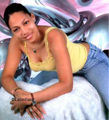 Date this hot Any Country girl Alba from  N2266