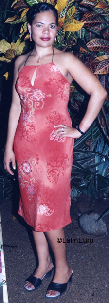 Date this happy Honduras girl Maritza from Morazan N2382