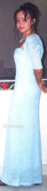 Date this happy Honduras girl Suzana from Lempira N2431