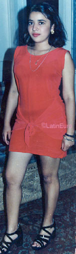 Date this sensual Honduras girl Lilian> from Comayagua N2443