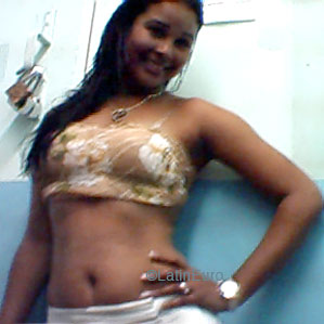 Date this tall Any Country girl Wendy from  N2641