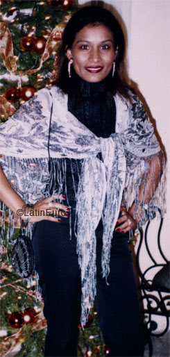 Date this passionate Honduras girl Laura from La Ceiba N2668