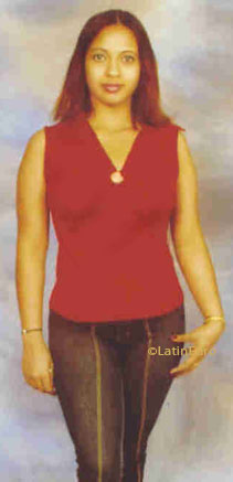 Date this happy Any Country girl Francisca from  N2815