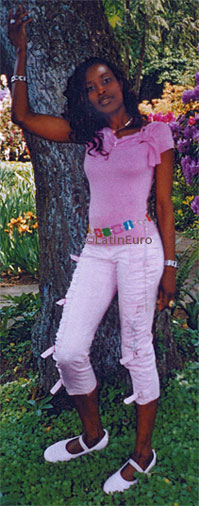 Date this nice looking Switzerland girl Lissette from  N2924