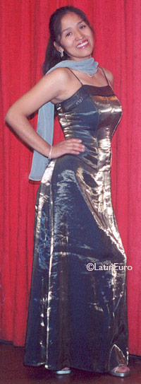 Date this nice looking El Salvador girl Cecilia from Lima N3269