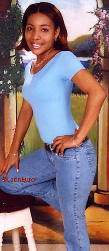 Date this sultry Panama girl Itzuri from  N3513