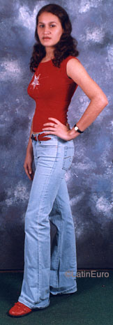 Date this hard body Honduras girl Cinthia from San Pedro Sula N3573