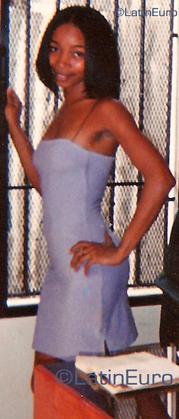 Date this athletic Any Country girl Yohani from  N862