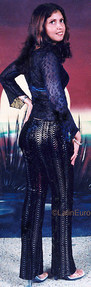 Date this hot Honduras girl Marcia from  N3913