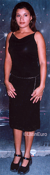 Date this good-looking Honduras girl Iris from Choloma N3872