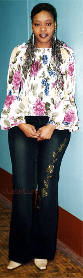 Date this voluptuous Russia girl Titine from  N3769