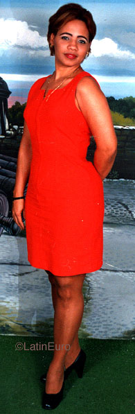 Date this happy Panama girl Leyda from  N3714