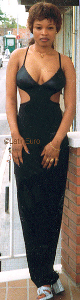 Date this happy Any Country girl Rose from  N3987