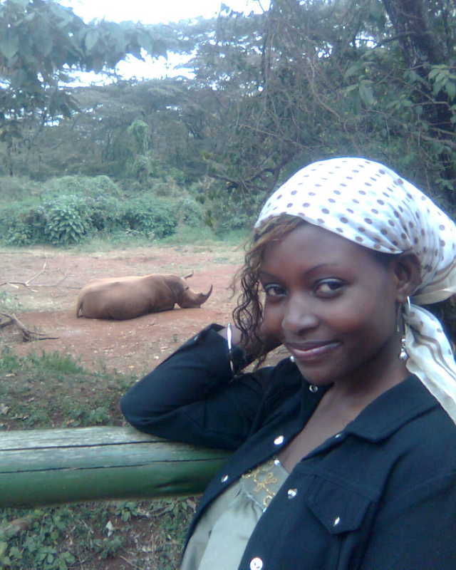 Date this gorgeous Uganda girl Esther from Kampala UG3