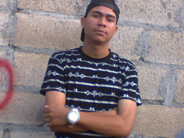 Date this voluptuous Dominican Republic man Alan from Nagua DO1036