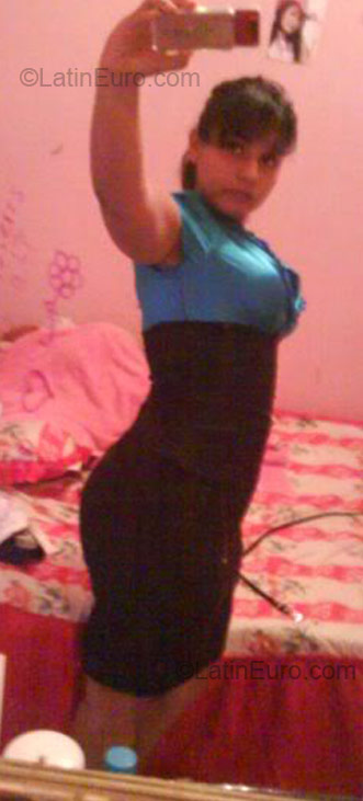 Date this cute Mexico girl Reyna from Culiacan MX65