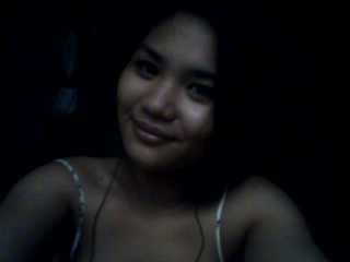 Date this athletic Philippines girl Lezi from Badoc PH87