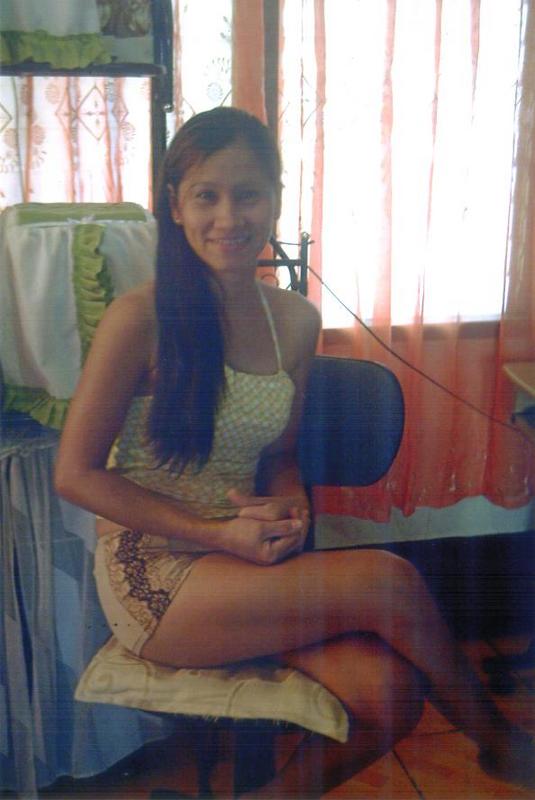 Date this foxy Philippines girl Migueline from Iligan City PH110