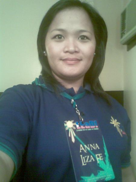 Date this hot Philippines girl Lizafe from Cebu City PH160