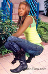 nice looking Jamaica girl Zethrine from Clarendon JM128