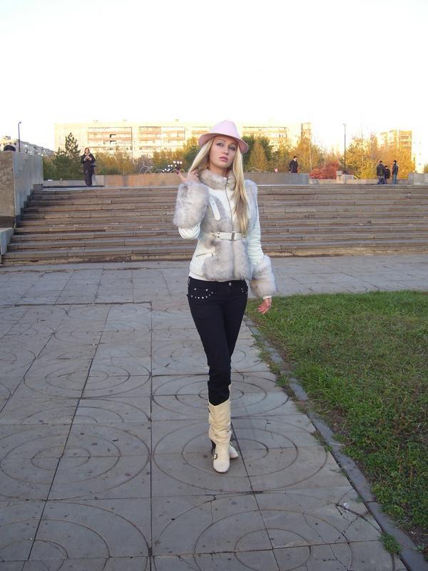 Date this sensual Australia girl Jessica from Perth AU84