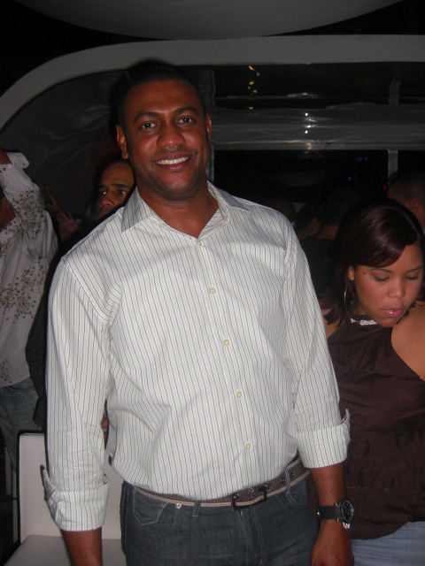 Date this hot Dominican Republic man Leonardo from Santo Domingo DO2469