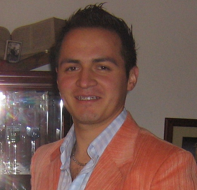 Date this good-looking Colombia man Kike983 from Bogota CO2336