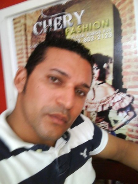 Date this young Dominican Republic man Bladimir from Santiago DO3784
