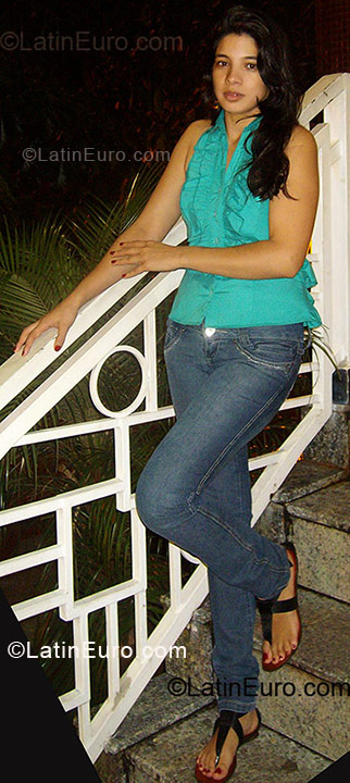 Date this georgeous Brazil girl Maria Marta from Cambe BR6201