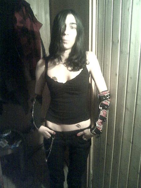 Date this lovely Switzerland girl Rdarkrose from Vevey CH55