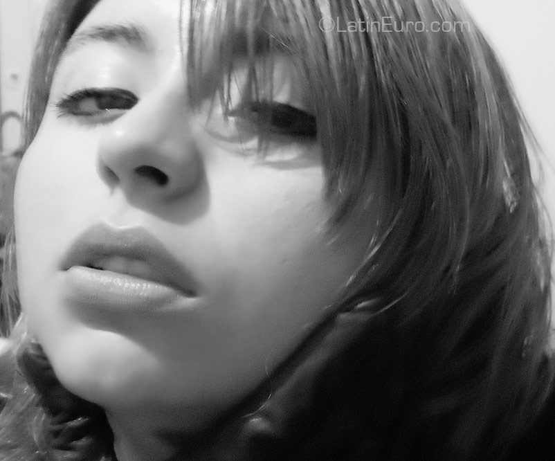 Date this foxy Chile girl Tamara from Santiago CL18