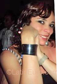 Date this cute Ecuador girl Diana from Cuenca EC27