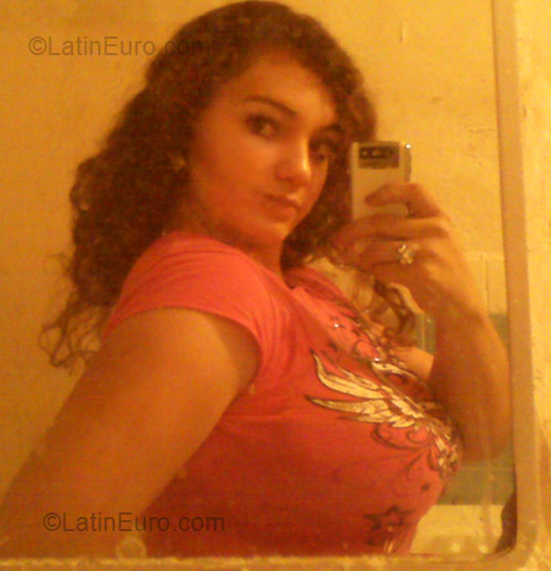Date this sensual Mexico girl Marizza from Chuhuahua MX220