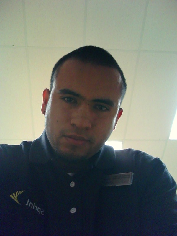 Date this athletic Colombia man Jeisson from Fuquay Varina CO5220